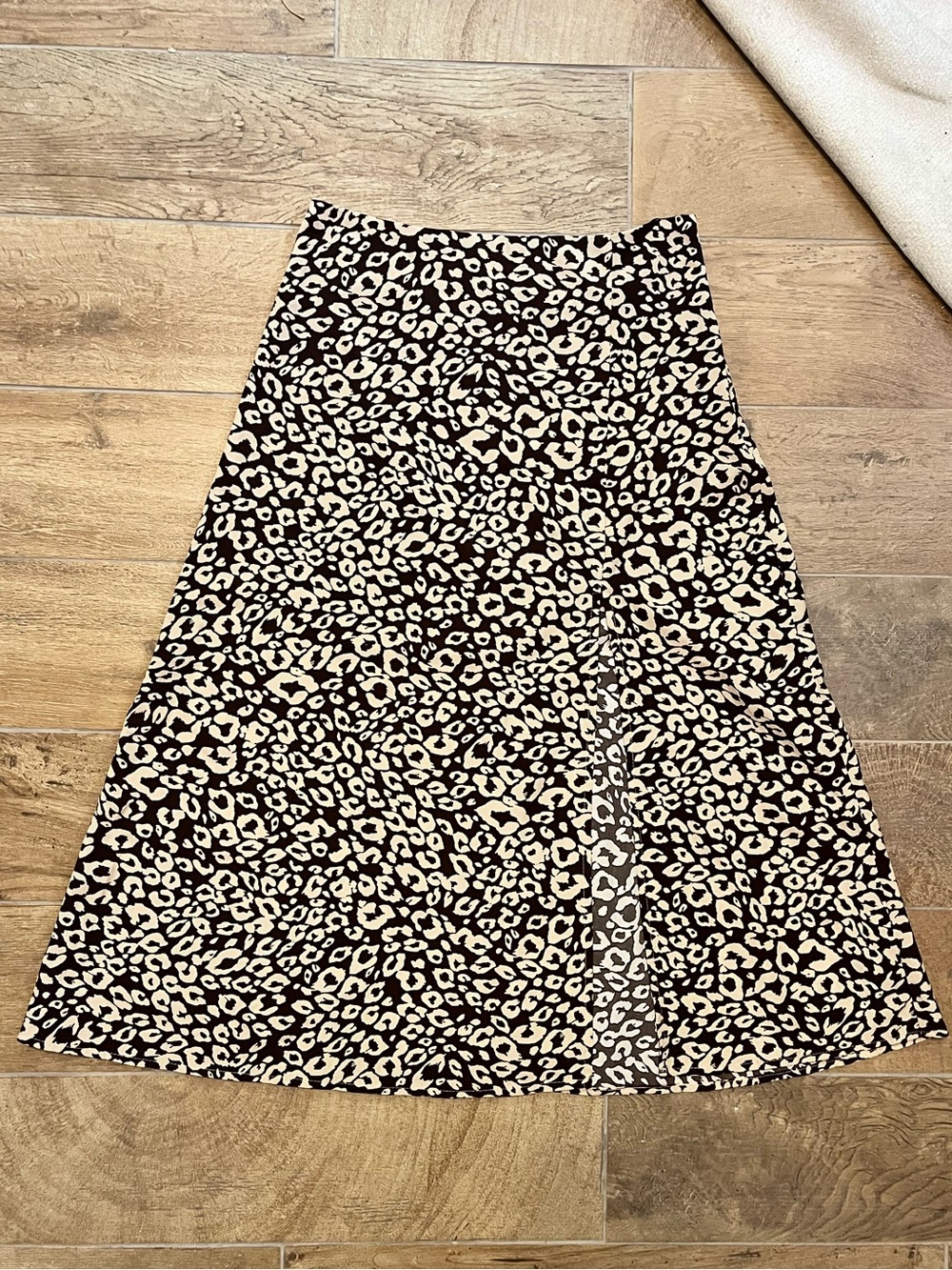Leopard Print A-Line Midi Skirt - Black & Cream